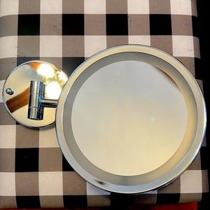 10” Vanity Mirror with Light Ring